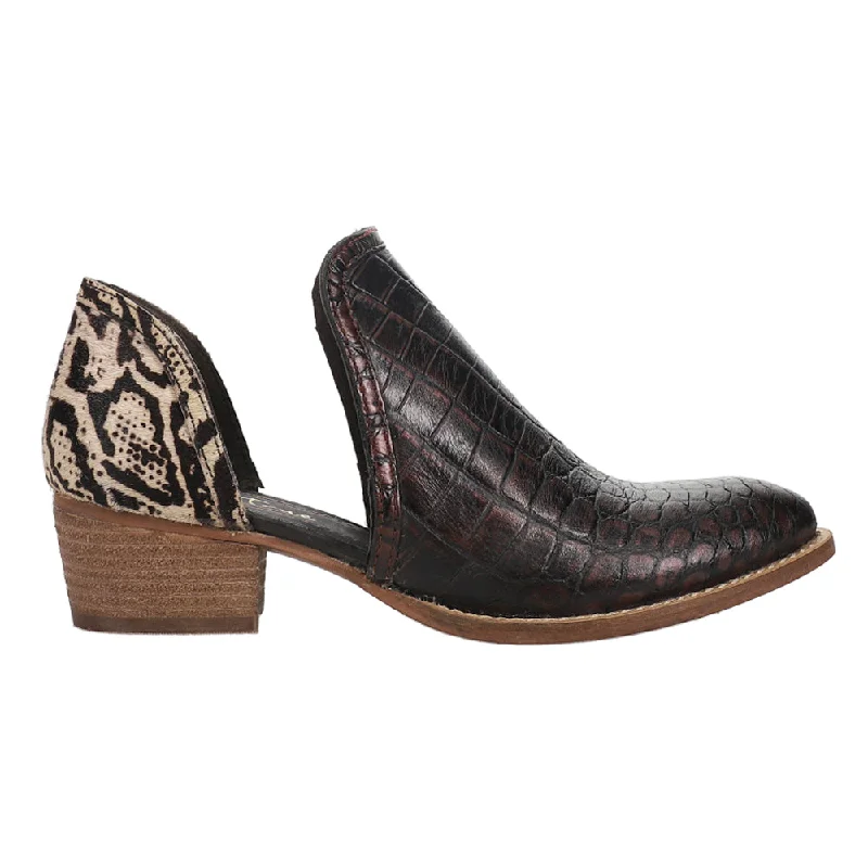 Shy Town Croc Round Toe Cowboy Booties