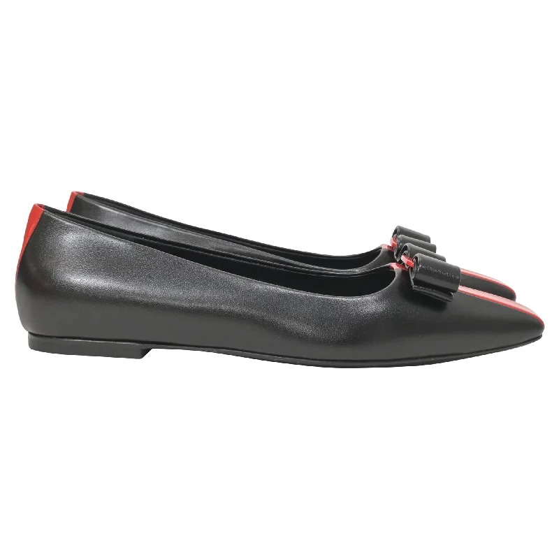 Salvatore Ferragamo Vara Bow Ballet Flats in Black Leather