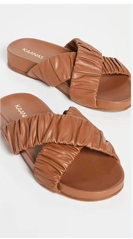 Saona Scrunchie Cross-Over Pool Slide-Coffee In Brown