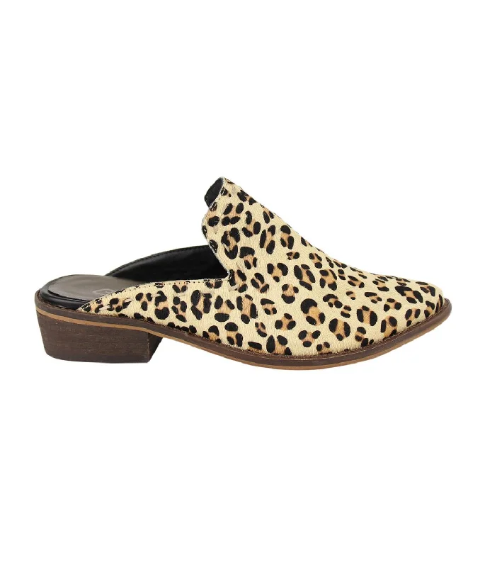 Women's Carissa Flats In Leopard